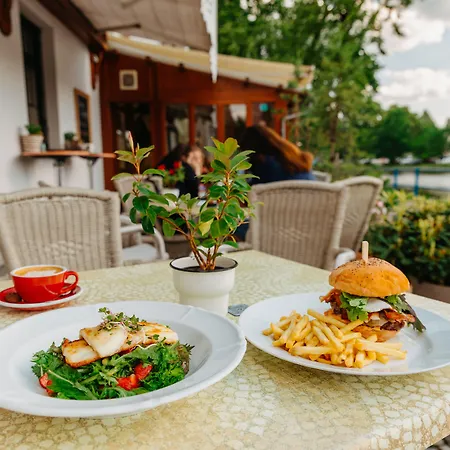 Klika Hotel