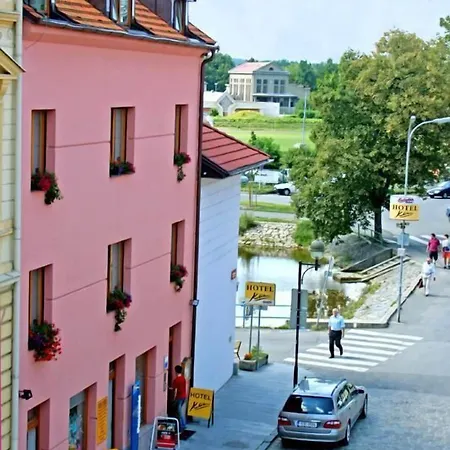 クリカ ホテル 3*